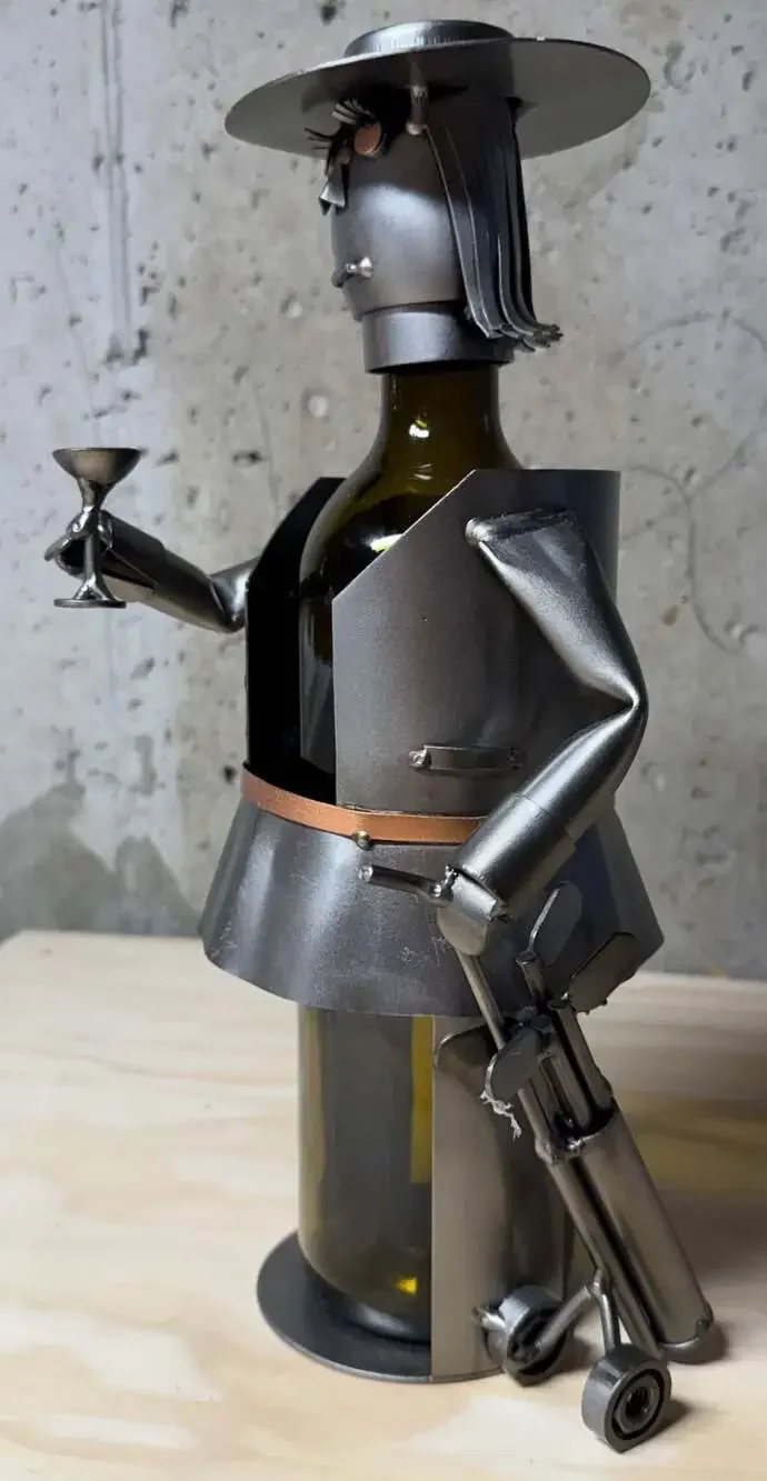 Metal Golfer Sculpture Wine Bottle Holder